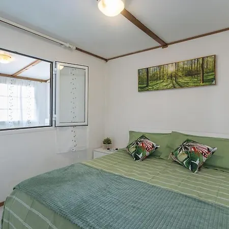 Kemping Bungalow 3 Sul Mare E Parking Privato Diano Marina